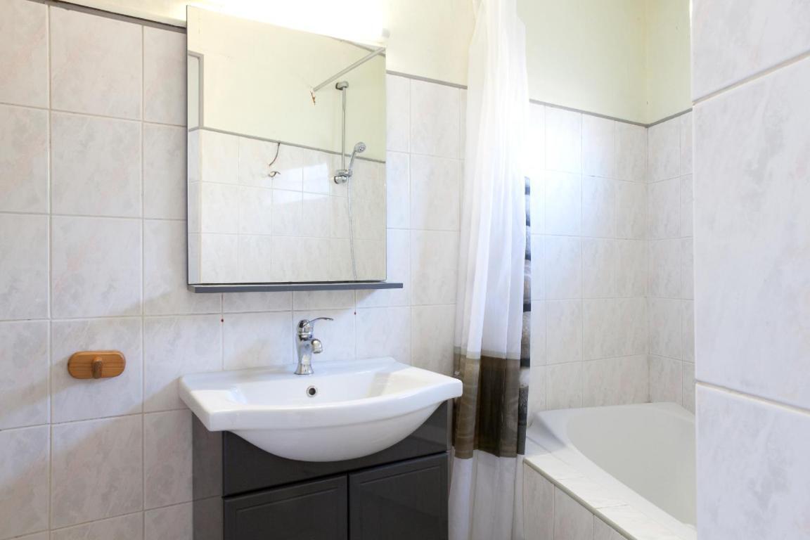 Maison Pres De La Plage Villa Sete Ngoại thất bức ảnh